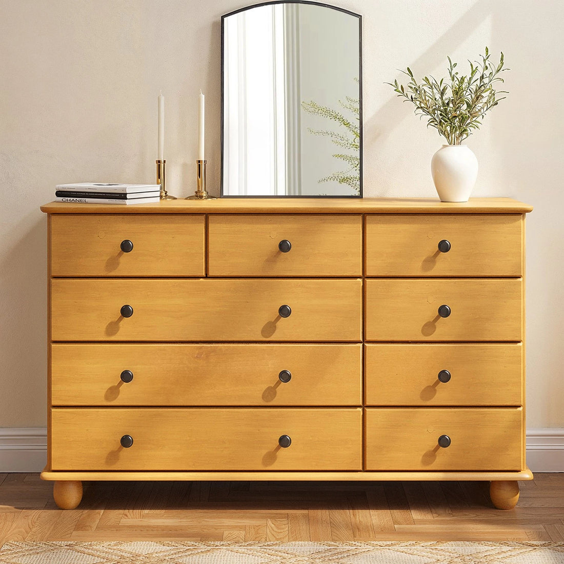 POMI – Traditional Style Chest of Nine Drawers