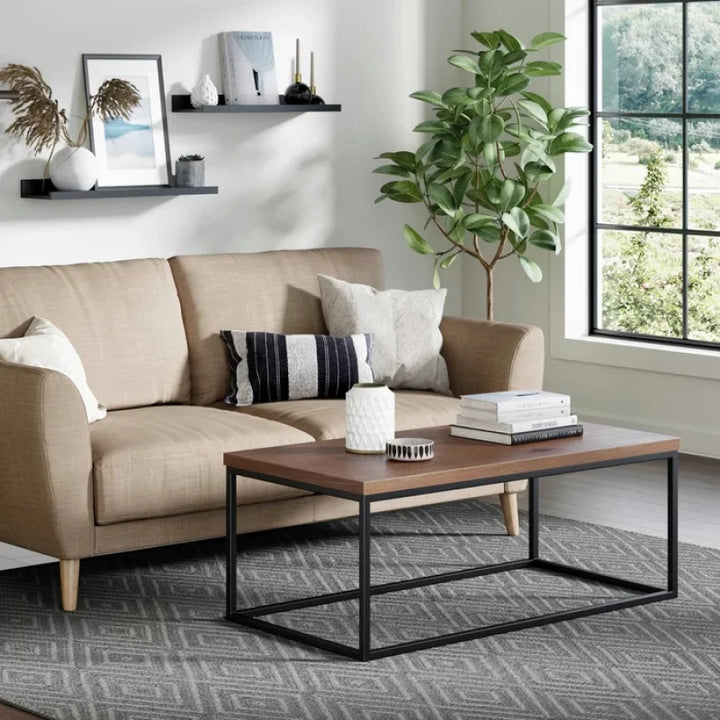 ARGEN – Industrial Style Center Table